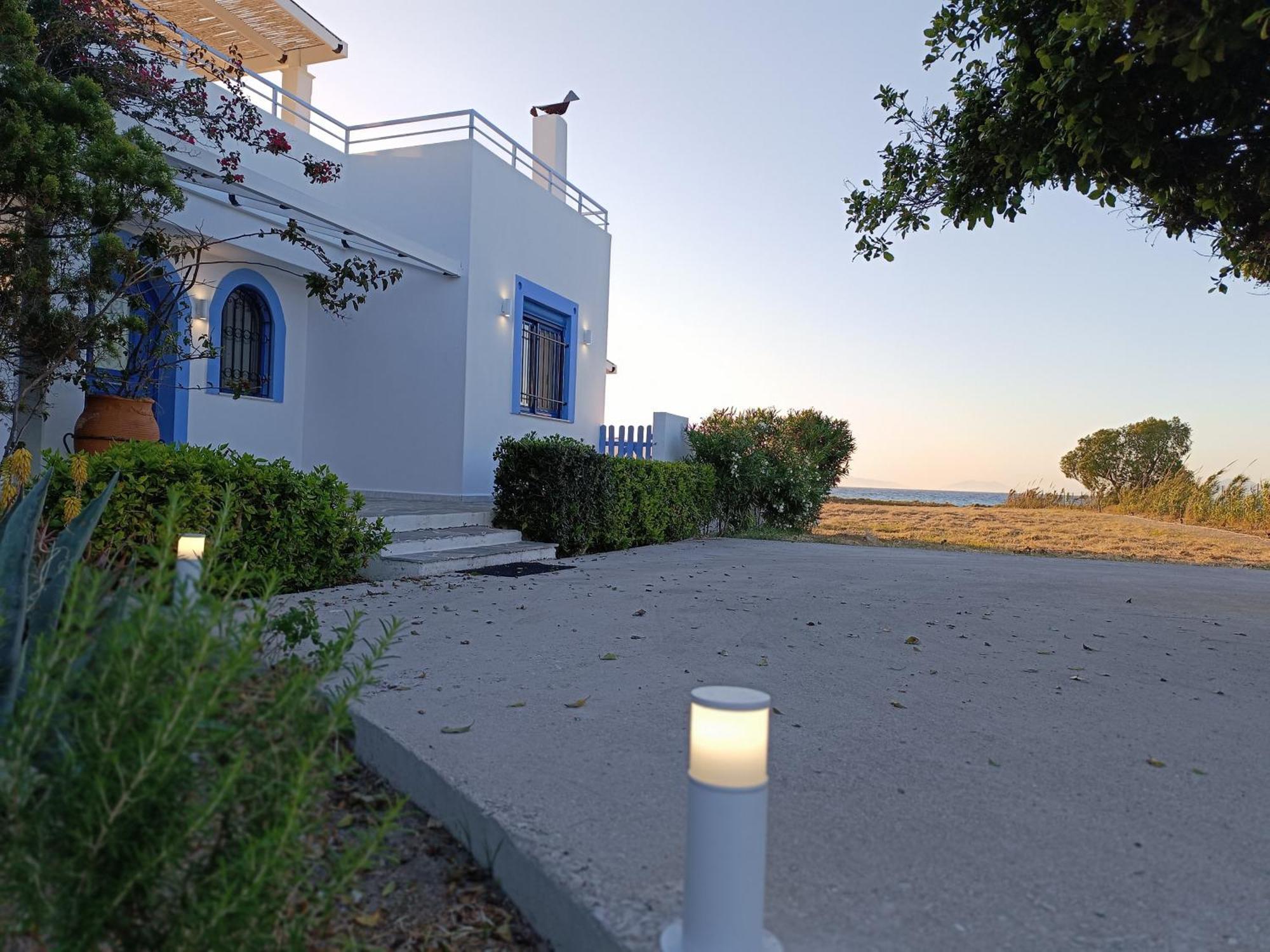Nautilus Beach House Paradisi  Exterior photo